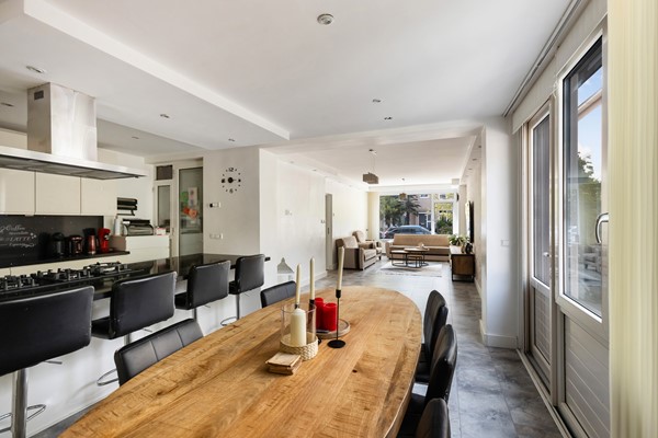 Medium property photo - Van Hallstraat 19, 3317 SW Dordrecht